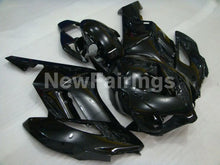 Cargar imagen en el visor de la galería, All Black No decals - CBR1000RR 04-05 Fairing Kit