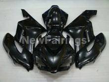Cargar imagen en el visor de la galería, All Black No decals - CBR1000RR 04-05 Fairing Kit