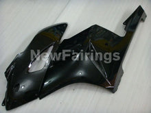 Cargar imagen en el visor de la galería, All Black No decals - CBR1000RR 04-05 Fairing Kit