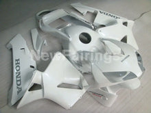 Cargar imagen en el visor de la galería, All Pearl White Factory Style - CBR600RR 03-04 Fairing Kit