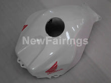 Cargar imagen en el visor de la galería, All Pearl White with red decals Factory Style - CBR600RR 03-04 Fairing Kit