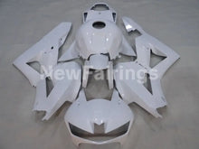 Cargar imagen en el visor de la galería, All White No decals- CBR600RR 13-23 Fairing Kit