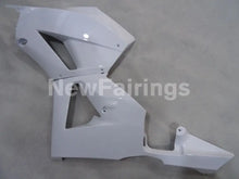 Cargar imagen en el visor de la galería, All White No decals- CBR600RR 13-23 Fairing Kit