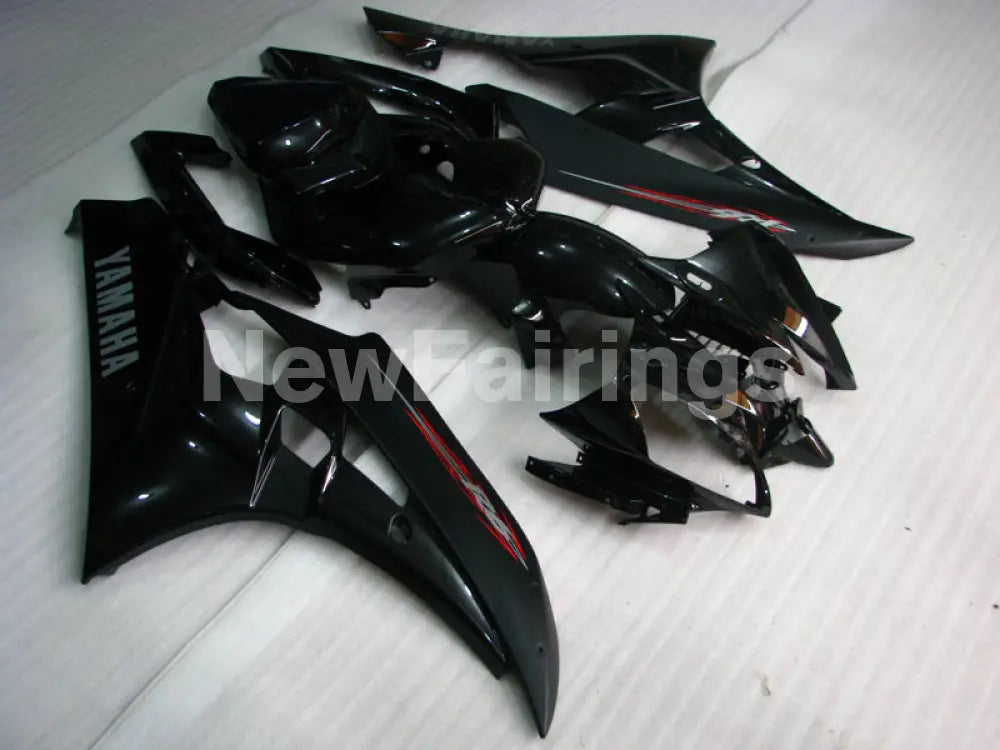 Balck and Matte Black Factory Style - YZF-R6 06-07 Fairing Kit