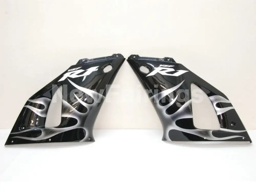 Black and Blue Flame - YZF-R1 98-99 Fairing Kit