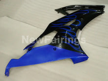 Cargar imagen en el visor de la galería, Black and Blue Flame - YZF-R6 08-16 Fairing Kit