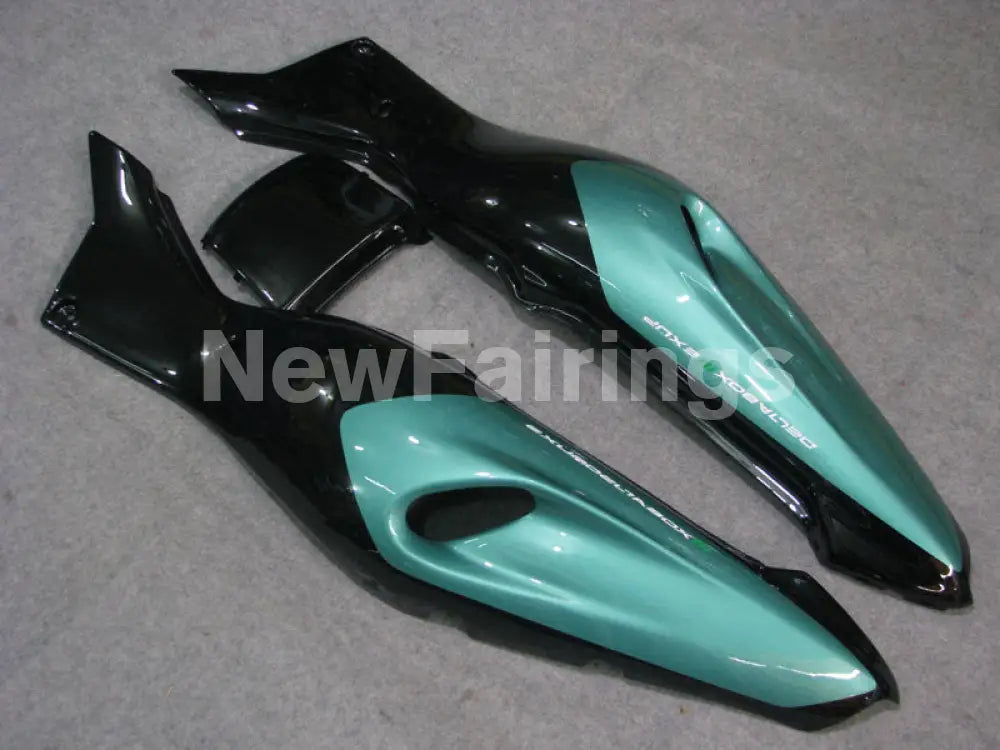 Black and Blue Flame - YZF1000R Thunderace 96-05 Fairing Kit