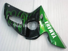 Cargar imagen en el visor de la galería, Black and Green Flame - YZF-R6 98-02 Fairing Kit