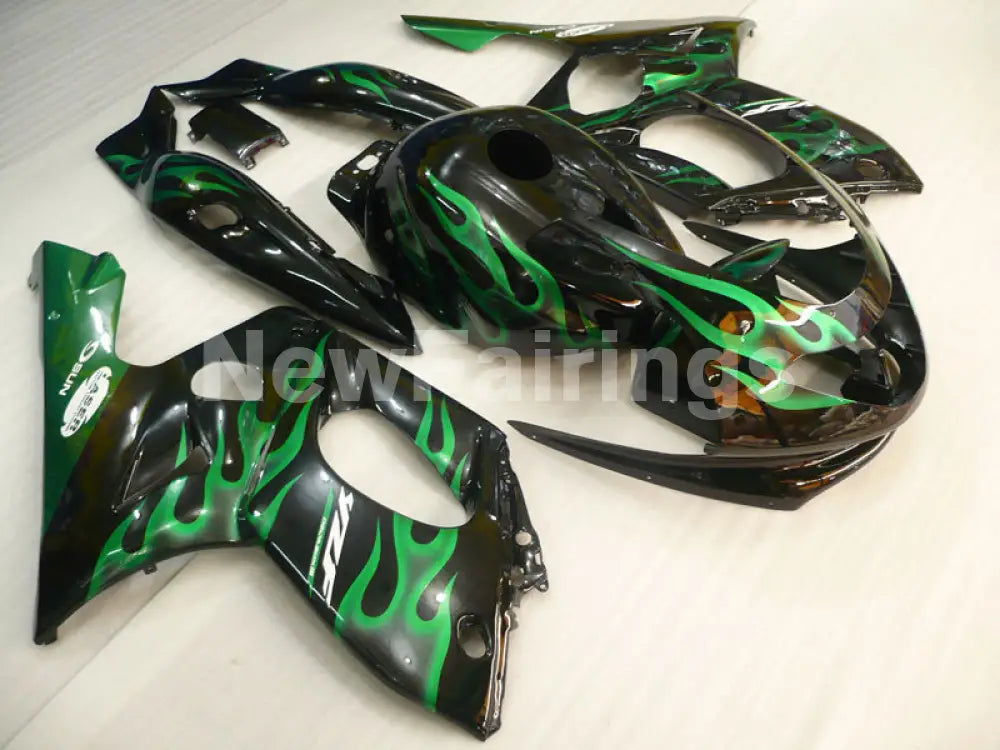 Black and Green Flame - YZF600R Thundercat 96-07 Fairing Kit