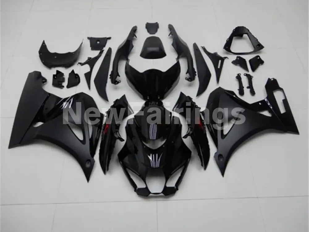 Black and Matte Black Factory Style - GSX-R1000 17-24 Fairing Kit