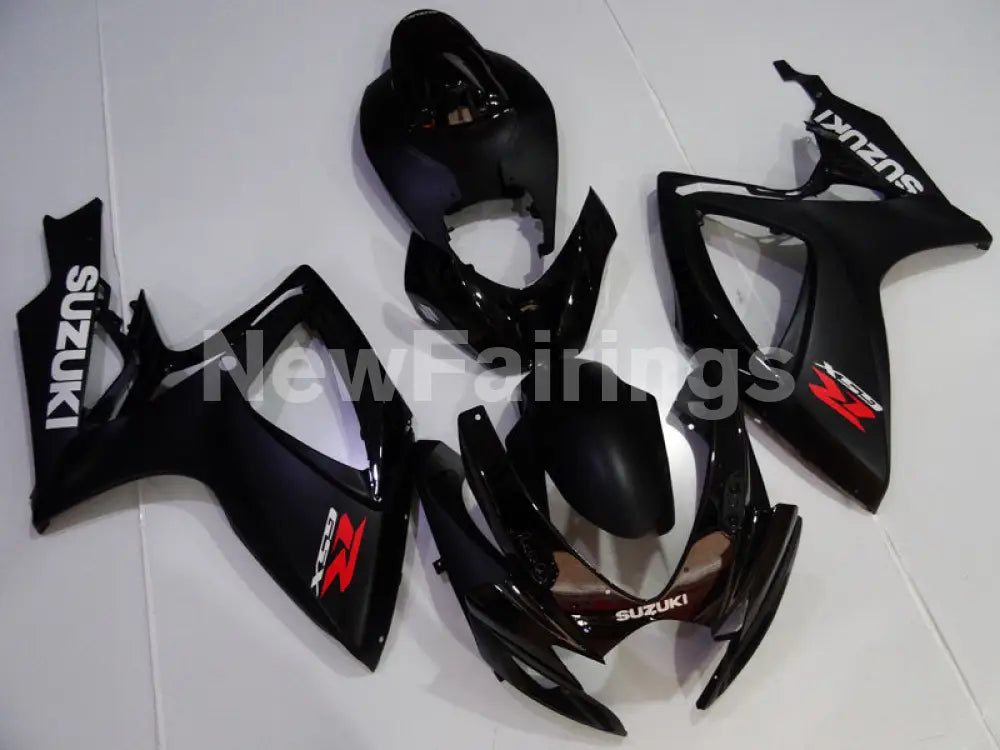 Black and Matte Black Factory Style - GSX-R600 06-07 Fairing Kit