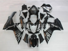 Cargar imagen en el visor de la galería, Black and Matte Black Factory Style - GSX-R600 11-24 Fairing Kit