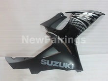 Cargar imagen en el visor de la galería, Black and Matte Black Factory Style - GSX-R750 11-24 Fairing Kit
