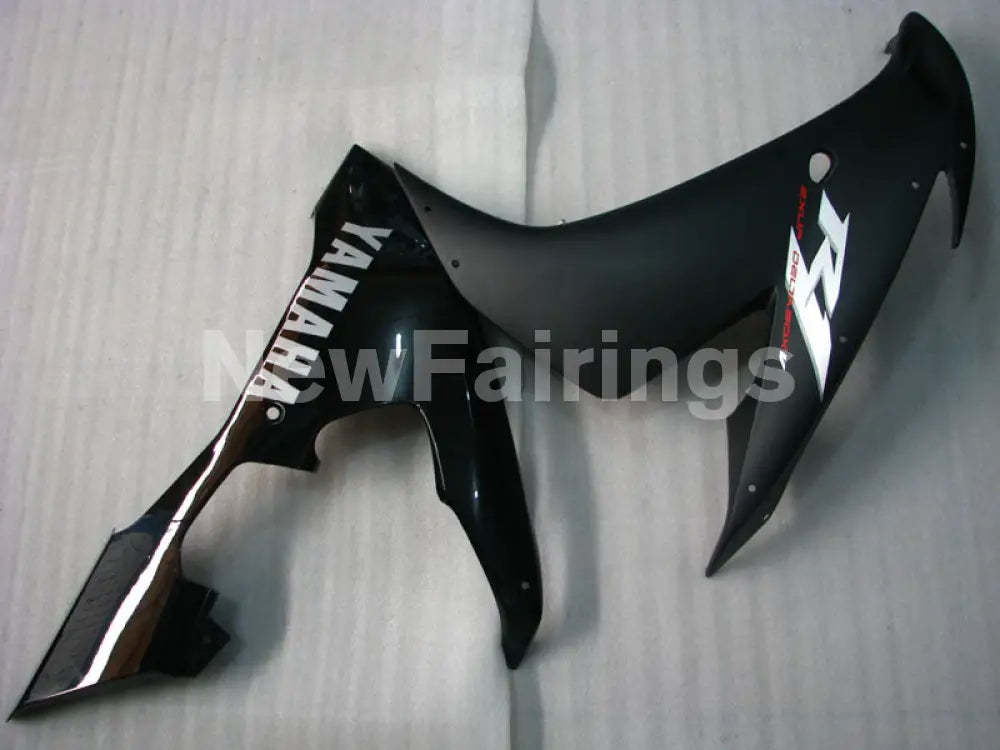 Black and Matte Black Factory Style - YZF-R1 04-06 Fairing Kit
