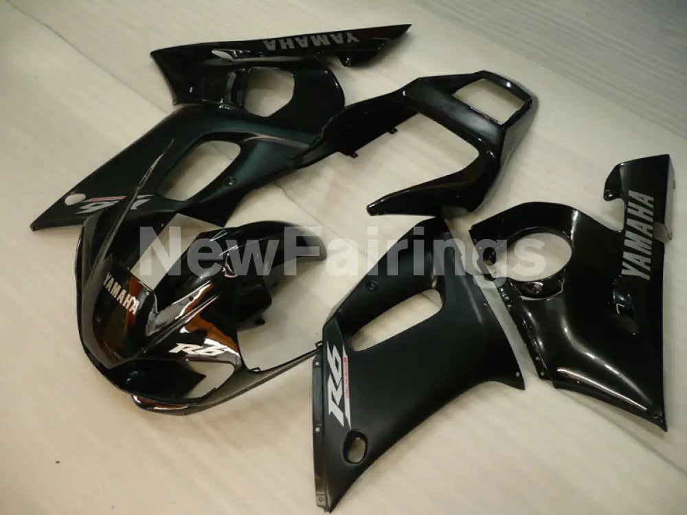 Black and Matte Black Factory Style - YZF-R6 98-02 Fairing Kit