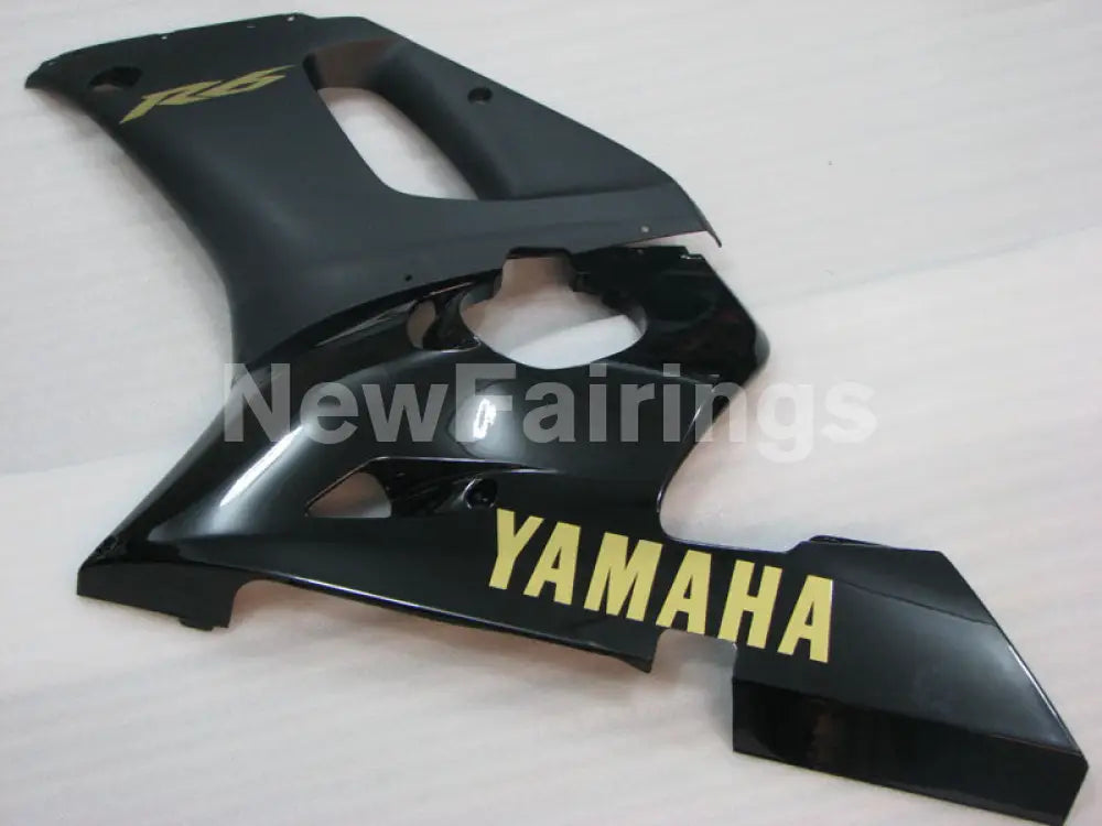 Black and Matte Black with Gold Decals Factory Style - YZF-R6 98-02 Fairing Kit