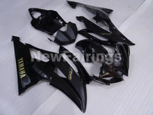 Cargar imagen en el visor de la galería, Black and Matte Black with Golden Stickers Factory Style - YZF-R6 08-16 Fairing Kit