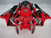 Cargar imagen en el visor de la galería, Black and Red Factory Style - CBR600RR 03-04 Fairing Kit