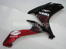 Cargar imagen en el visor de la galería, Black and Red Flame - YZF-R1 07-08 Fairing Kit