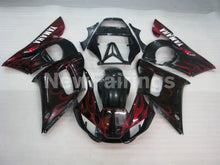 Cargar imagen en el visor de la galería, Black and Red Flame - YZF-R6 98-02 Fairing Kit