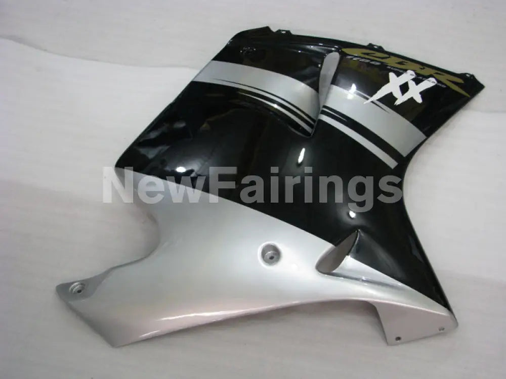 Black and Silver Factory Style - CBR 1100 XX 96-07 Fairing Kit