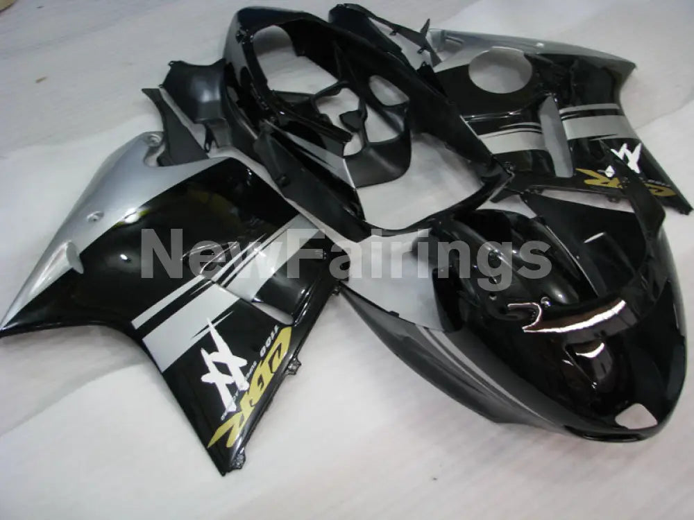 Black and Silver Factory Style - CBR 1100 XX 96-07 Fairing Kit