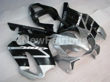 Cargar imagen en el visor de la galería, Black and Silver Factory Style - CBR600 F4i 01-03 Fairing Kit