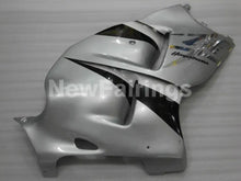 Cargar imagen en el visor de la galería, Black and Silver Factory Style - GSX1300R Hayabusa 99-07 Fairing Kit