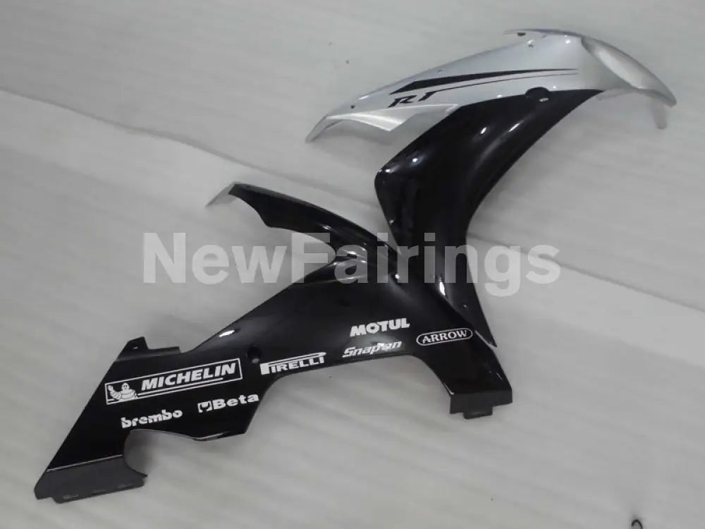 Black and Silver Factory Style - YZF-R1 04-06 Fairing Kit