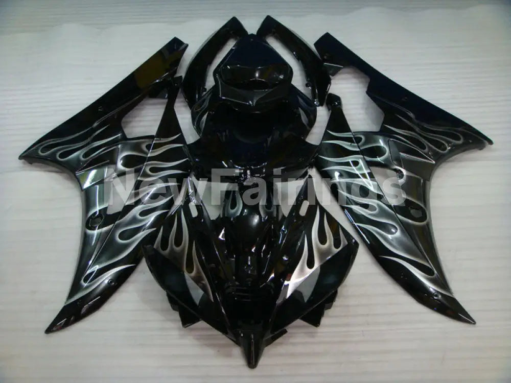 Black and Silver Flame- YZF-R6 06-07 Fairing Kit