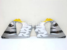 Cargar imagen en el visor de la galería, Black and Silver Yellow Factory Style - CBR 919 RR 98-99 Fairing Kit