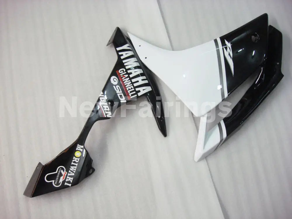 Black and White Factory Style - YZF-R1 07-08 Fairing Kit