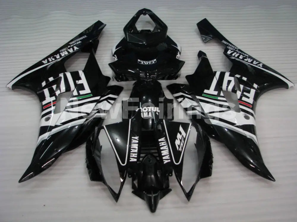 Black and White FIAT - YZF-R6 06-07 Fairing Kit