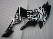 Cargar imagen en el visor de la galería, Black and White FIAT - YZF-R6 06-07 Fairing Kit