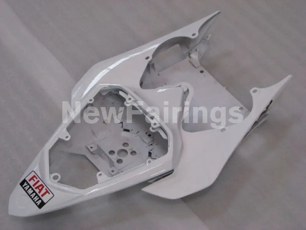 Black and White FIAT - YZF-R6 08-16 Fairing Kit