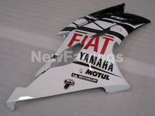 Cargar imagen en el visor de la galería, Black and White FIAT - YZF-R6 08-16 Fairing Kit