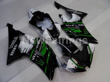 Cargar imagen en el visor de la galería, Black and White Green Monster - YZF-R6 08-16 Fairing Kit