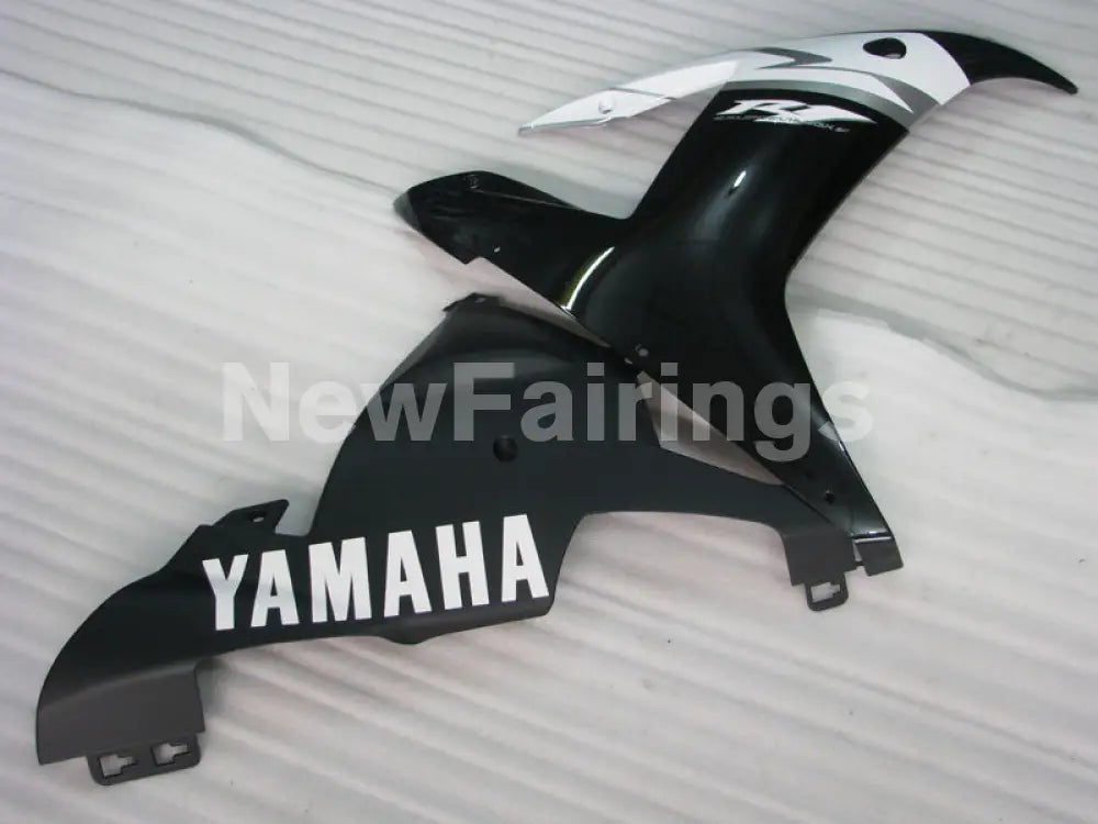 Black and White Matt Black Factory Style - YZF-R1 02-03 Fairing Kit
