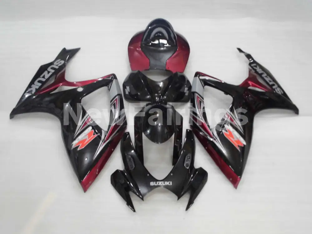 Black and Wine Red Factory Style - GSX-R600 06-07 Fairing Kit