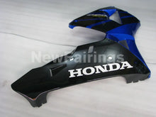 Cargar imagen en el visor de la galería, Black and Blue Factory Style - CBR600RR 05-06 Fairing Kit