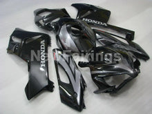Cargar imagen en el visor de la galería, Black and Grey Factory Style - CBR1000RR 04-05 Fairing Kit