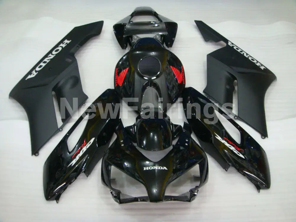 Black and Matte Black Factory Style - CBR1000RR 04-05 Fairing Kit