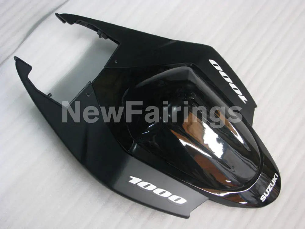 Black and Matte Black Factory Style - GSX-R1000 05-06 Fairing Kit