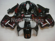 Cargar imagen en el visor de la galería, Black and Red Flame - CBR 900 RR 92-93 Fairing Kit