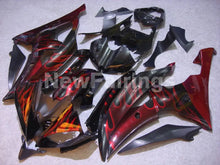 Cargar imagen en el visor de la galería, Black Red Flame - YZF-R6 08-16 Fairing Kit