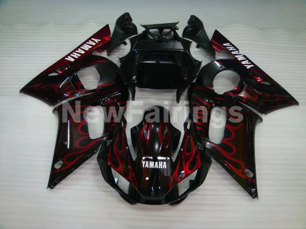 Black Red Flame - YZF-R6 98-02 Fairing Kit