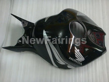 Cargar imagen en el visor de la galería, Black and Silver Fire - CBR1000RR 04-05 Fairing Kit
