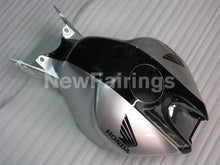 Cargar imagen en el visor de la galería, Black and Silver SevenStars - CBR1000RR 04-05 Fairing Kit