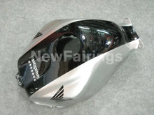 Cargar imagen en el visor de la galería, Black and Silver SevenStars - CBR600RR 05-06 Fairing Kit