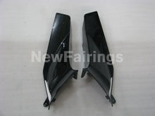 Cargar imagen en el visor de la galería, Black and White Factory Style - CBR600RR 05-06 Fairing Kit
